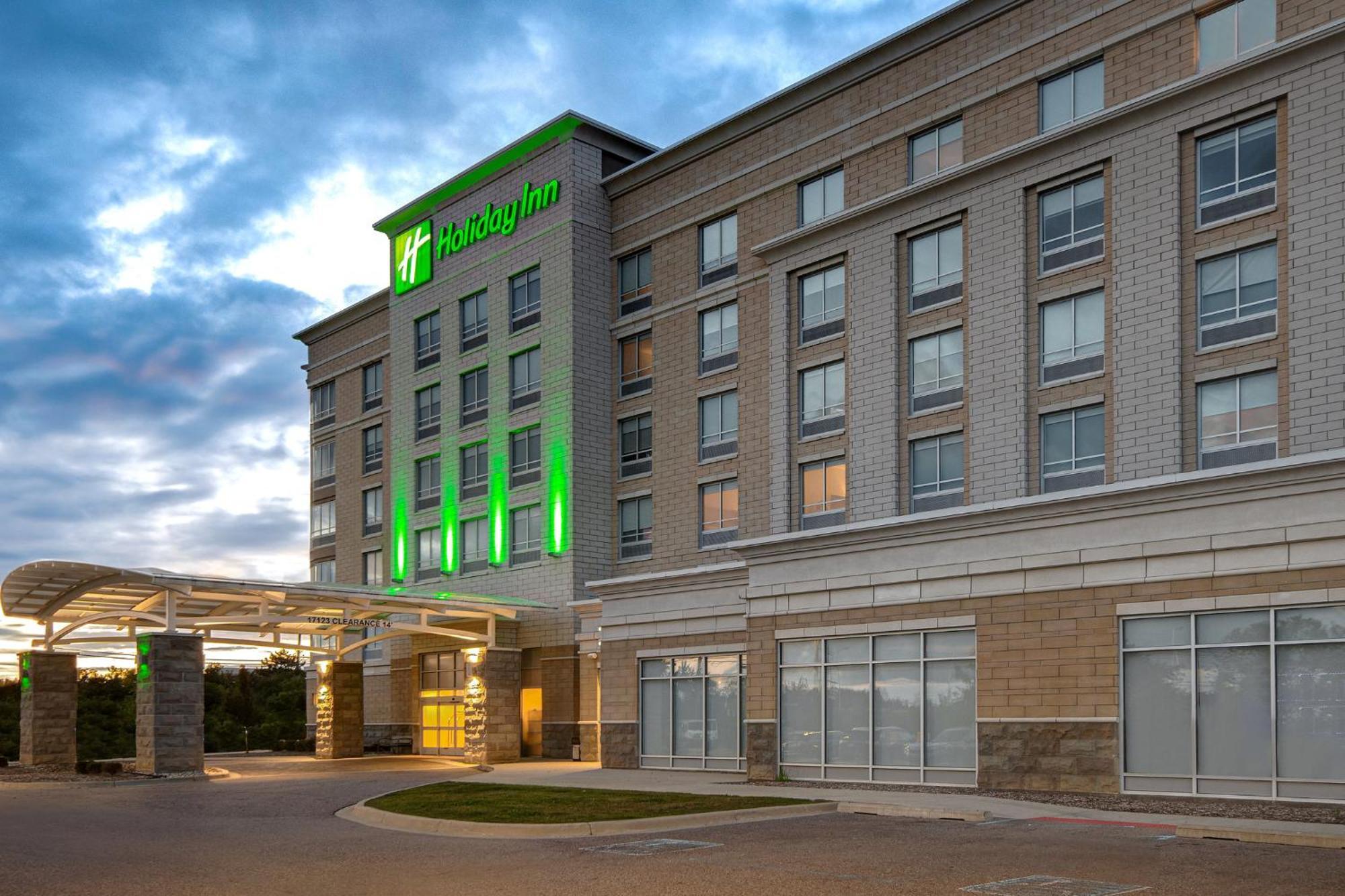 Holiday Inn Detroit Northwest - Livonia By Ihg Exterior photo